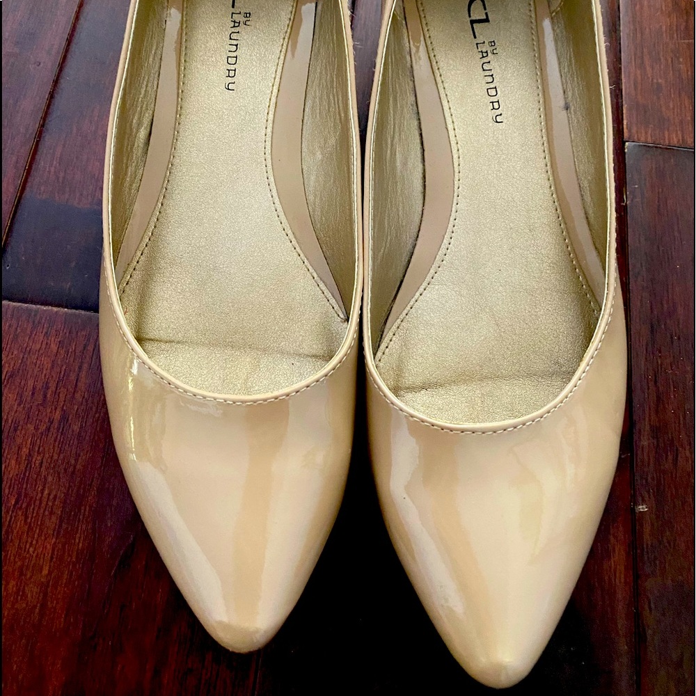 Nude Patent Pumps by CL by Laundry size 10